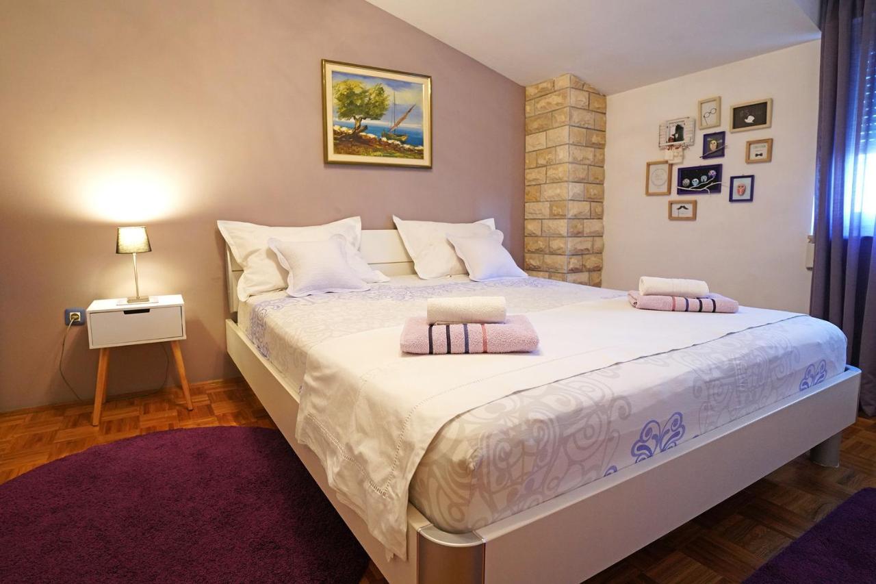 Villa Tago With Heated New Pool Kaštela المظهر الخارجي الصورة